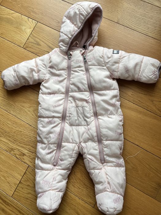 Космонавт за момиче DKNY