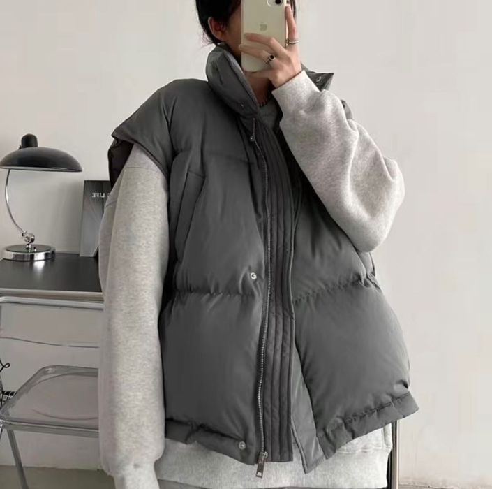 Красивые и новые Безрукавки