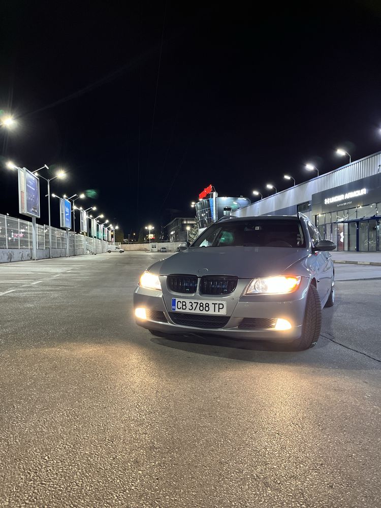 BMW 320D *Navi*Pano*