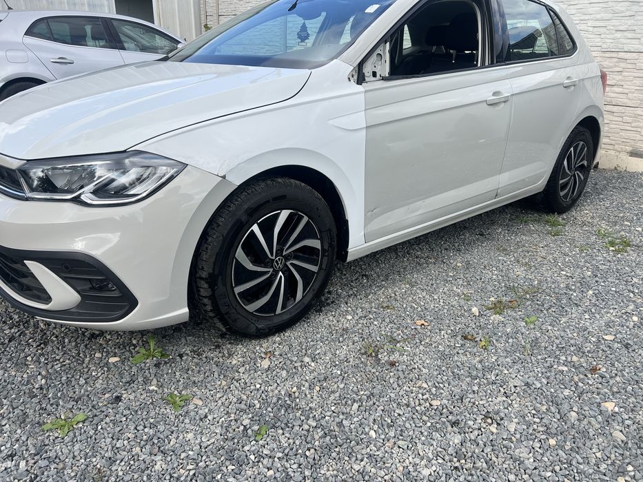 Volkswagen polo 2023 1.0 usor avariat
