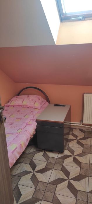 Dau în chirie in Cluj Napoca camere cu 1,2,3,4 locuri plata lunar