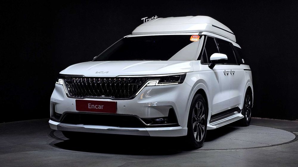 Kia Carnival Gasoline 7-Seater Hi-Limousine Signature