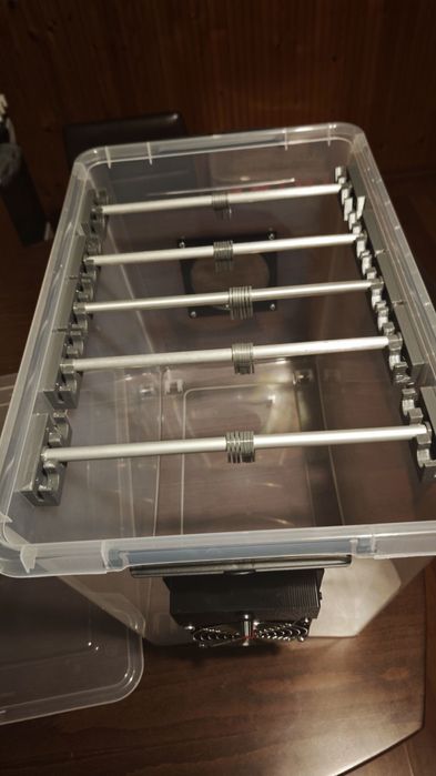 Кутия за сушене на мезета и суджук