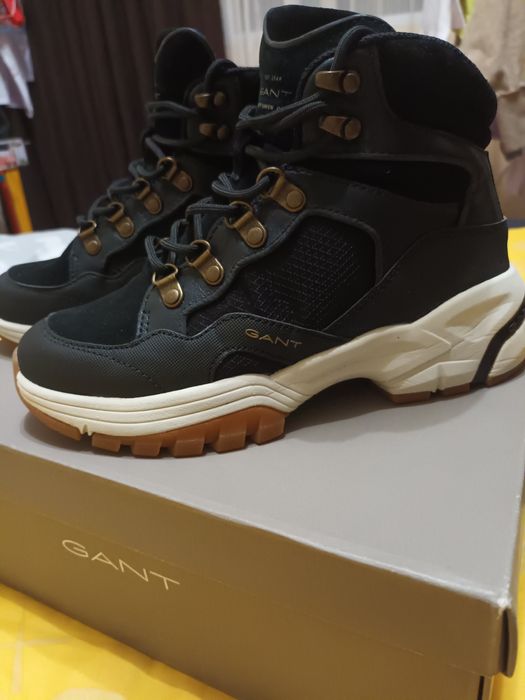 Дамски зимни сникърси GANT