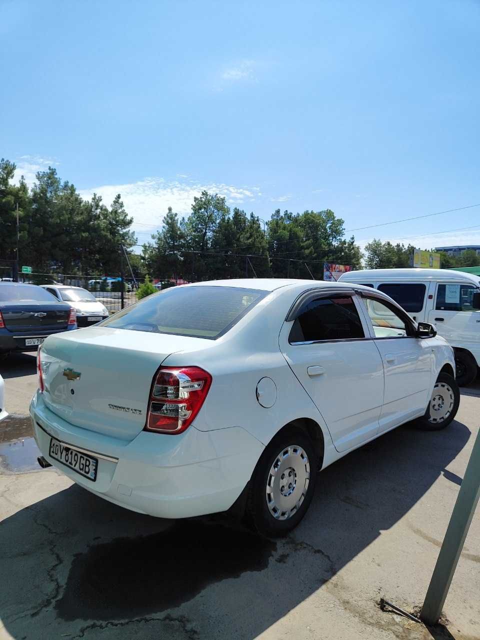 Cobalt 2020 yil avtomat