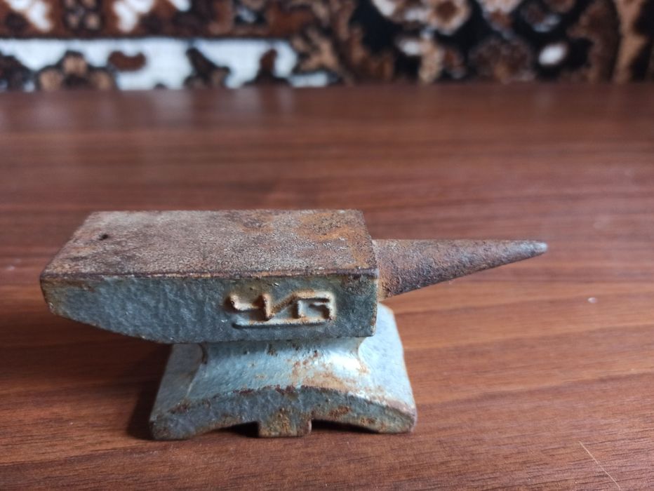 Наковальня ювелирная