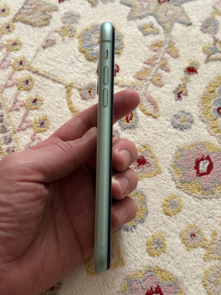 Продается iphone 11 128gb