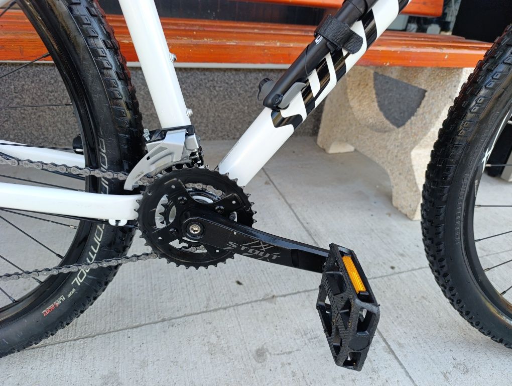 Планински велосипед SPECIALIZED ROCKHOPPER 29/M