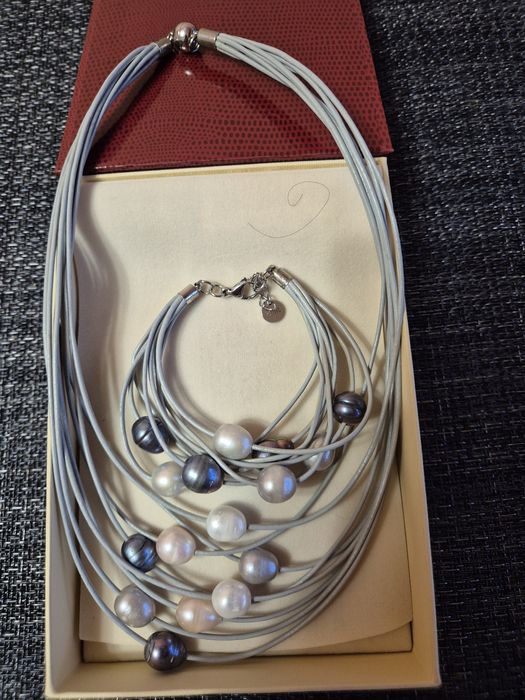 Дамски сребърен комплект перли с кожа Yuno perls