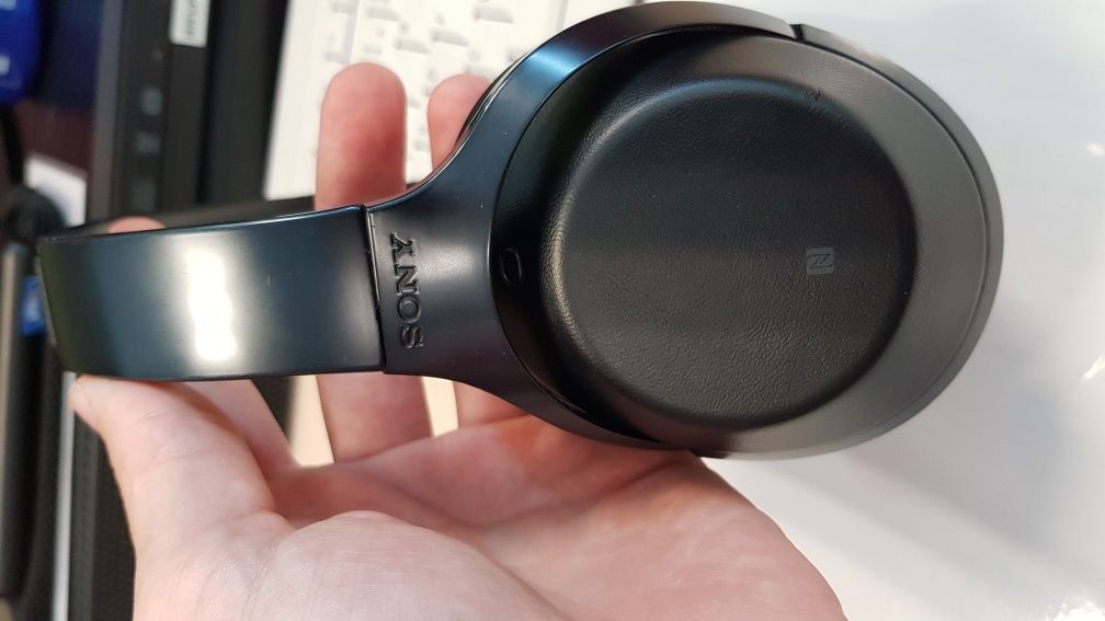 Sony MDR 1000XB - casti Samsung / Iphone - noise cancelling