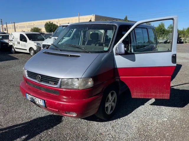 Dezmembrez Volkswagen T4 Multivan 2.5 TDI Facelift