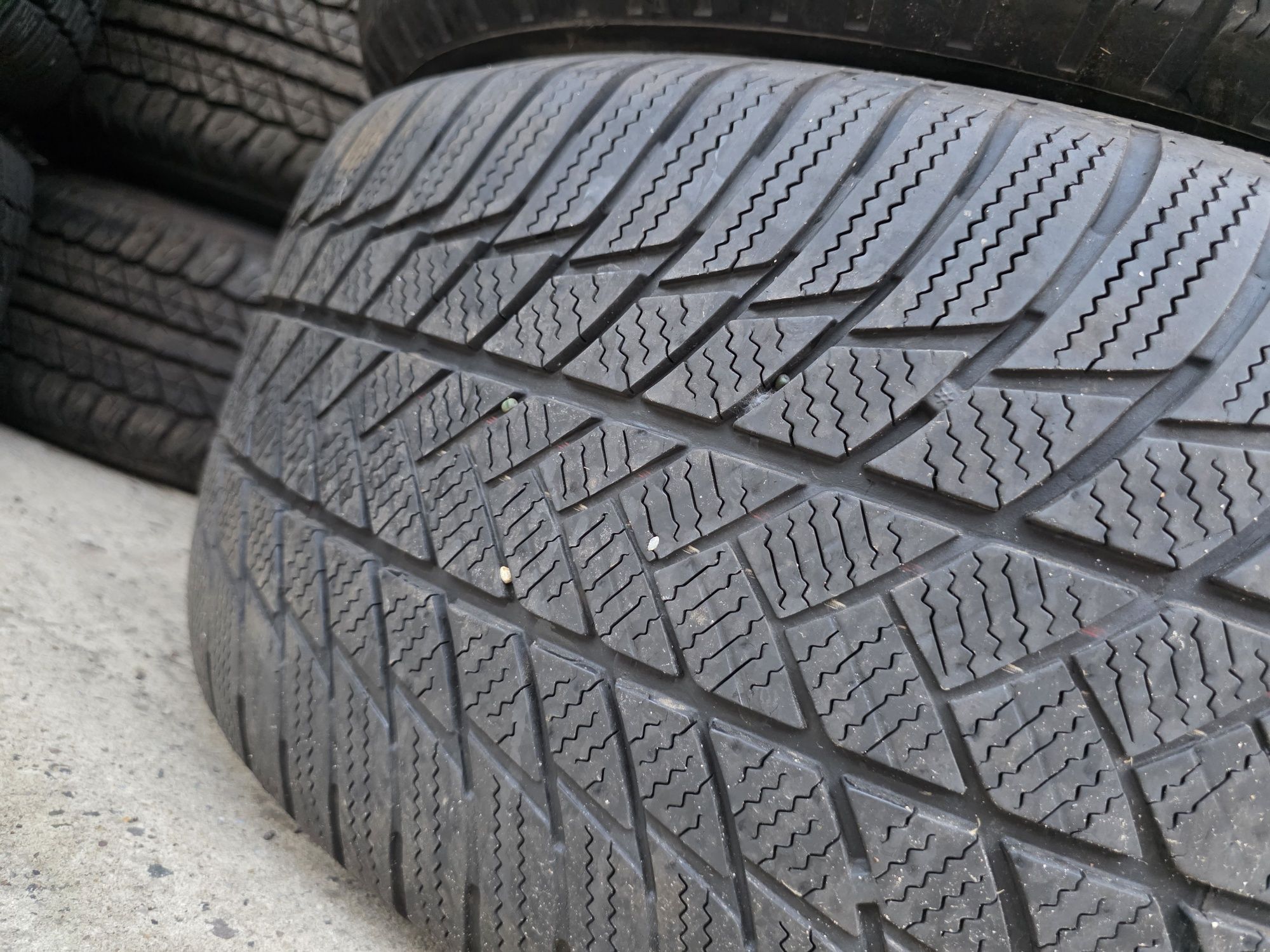 4бр Зимни гуми 265 50 19 - Bridgestone Runflat
