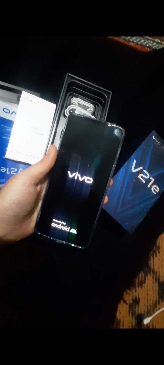 Vivo 21 E Srochnaga