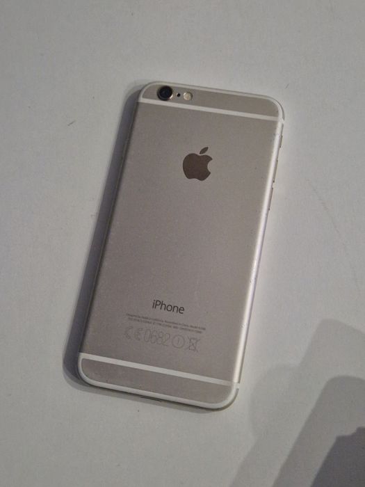 Telefon iphone pentru piese