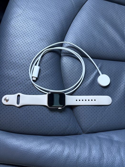 Apple watch SE 2024, 2го поколения