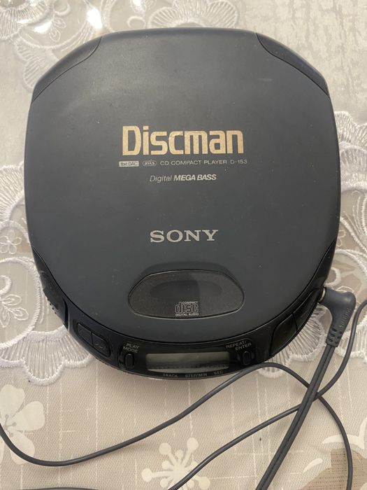 Компактный дисковый плейер