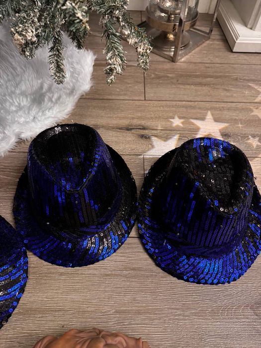 Маска праздничная