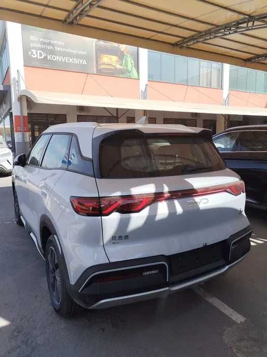 BYD Yuan Up Dop  nasiyaga 5yilga super narxda