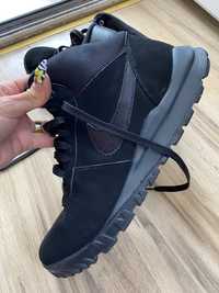 Оригинални високи маратонки Nike Hoodland Suede! 45,5 н