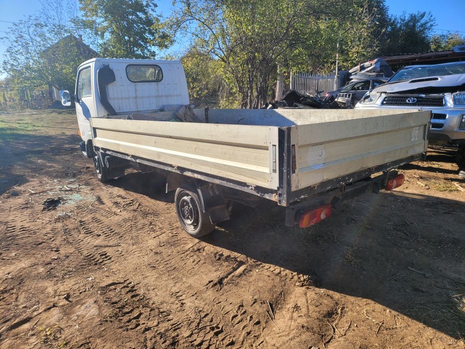 Нисан кабстар 2.7тди на части/nisan kabstar 2.7tdi na chasti