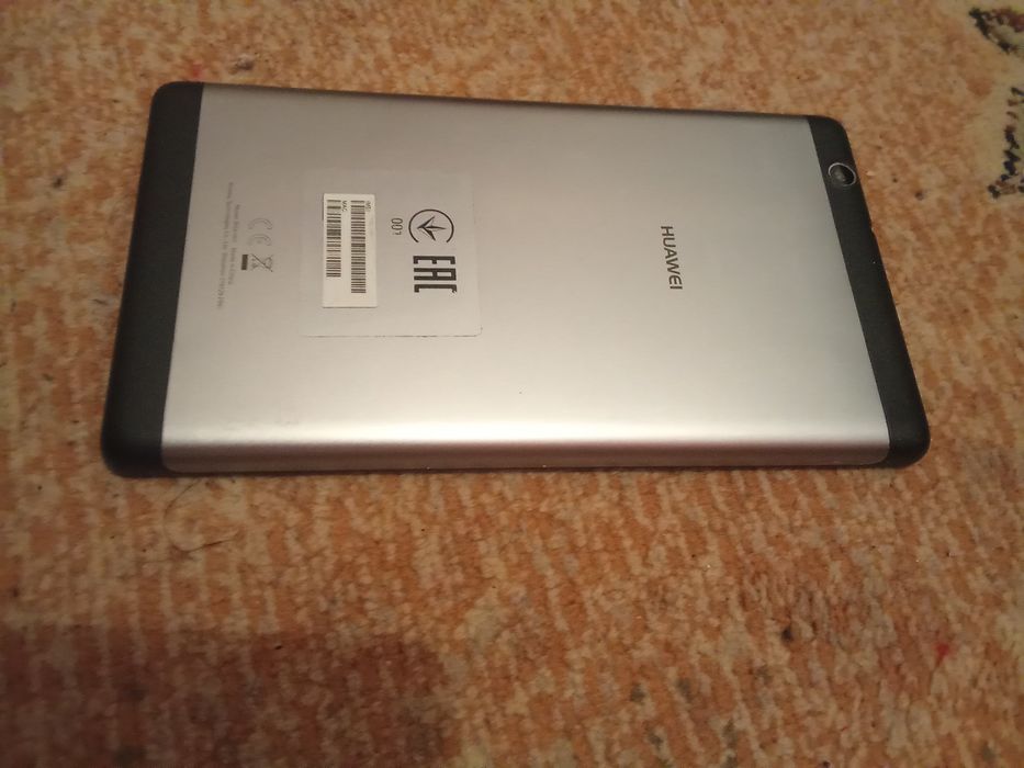HUAWEI MediaPad T3 7 в идеальном состоянии