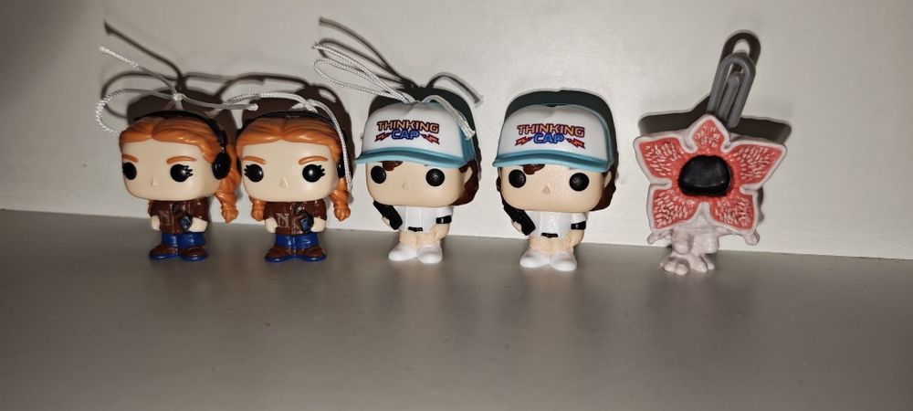 Продам мини фигурки по осд из киндера