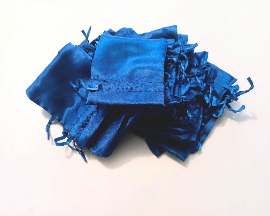 Saculeti textili bijuterii/marturii/accesorii, satinati, 7x9cm, lot 50