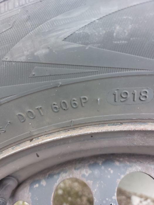Anvelope Nokian iarna 195/65 r15