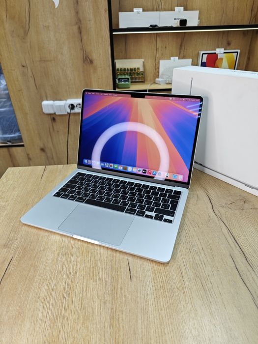 Apple MacBook Air 13 | M3 Чип | 2024 | 256гб | 100% | SLV