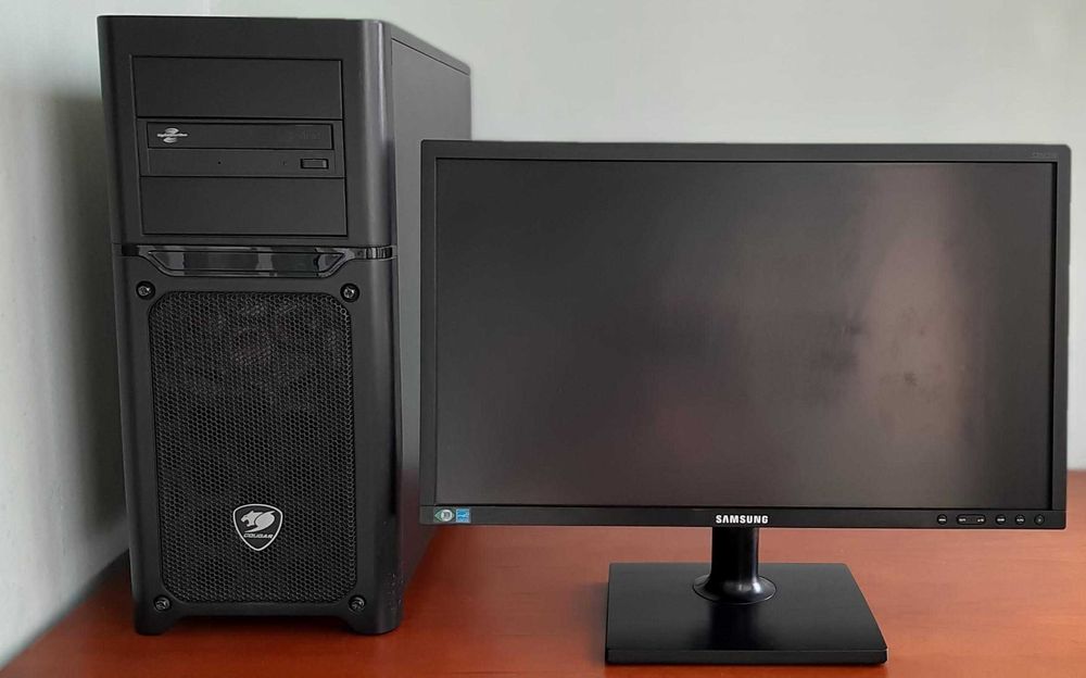 Игровой компьютер, сore i5, Aurus RX580, игровой кейс и монитор