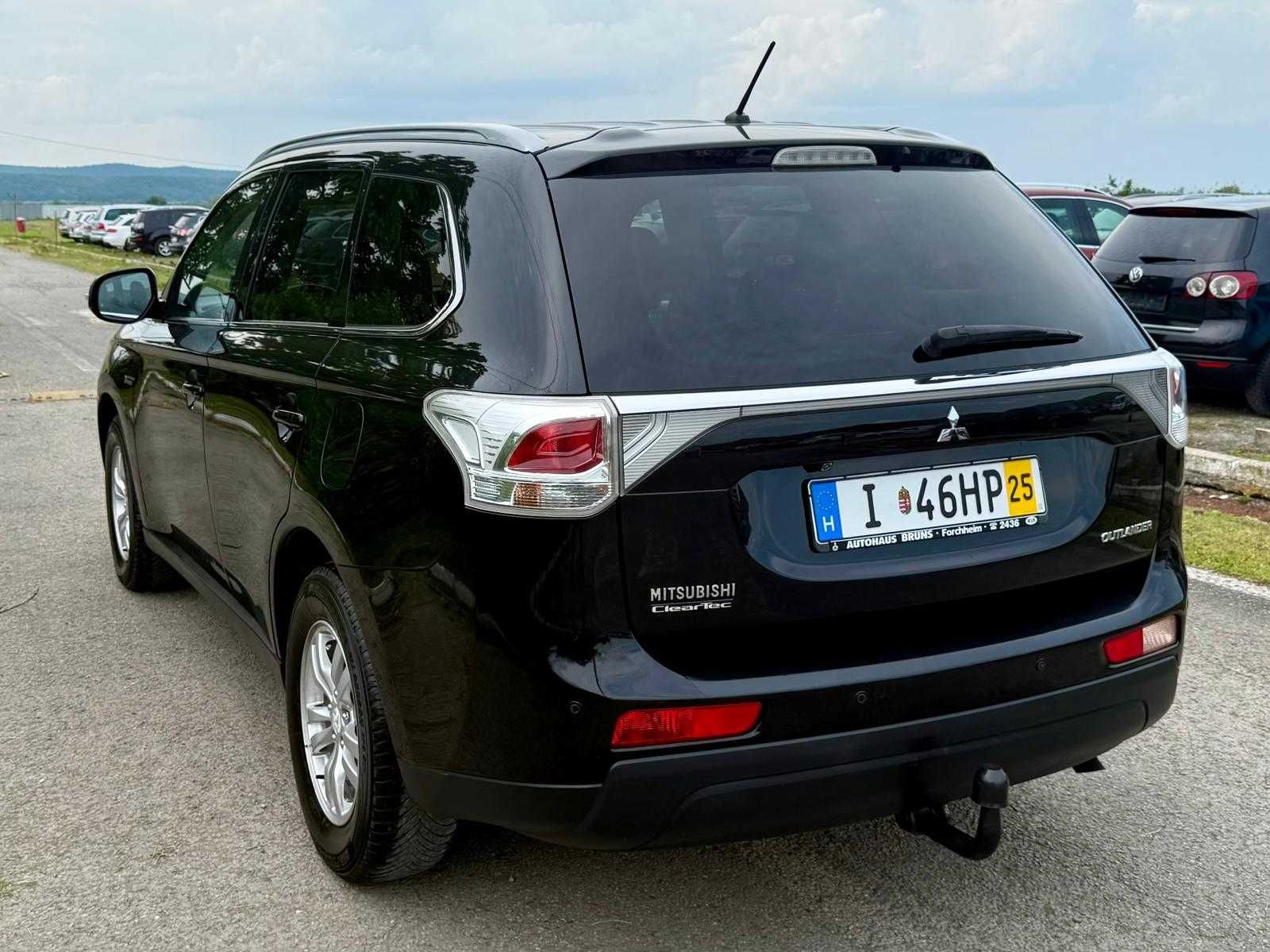 Mitsubishi Outlander 2014 4WD-de la buton Incalz in scau Cam.marsarier