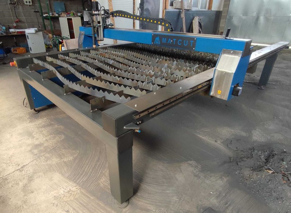 Vând CNC Plasma 1500x3000, THC Auto, WiFi conect -panouri-porți-decor