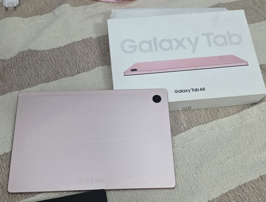 Tableta Samsung Tab A8 32GB 1xroz, 1xgrey