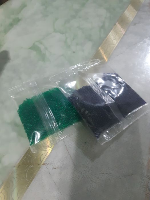 Продаються орбизы большая 1000тг маленькая 500тг в корошем качестве