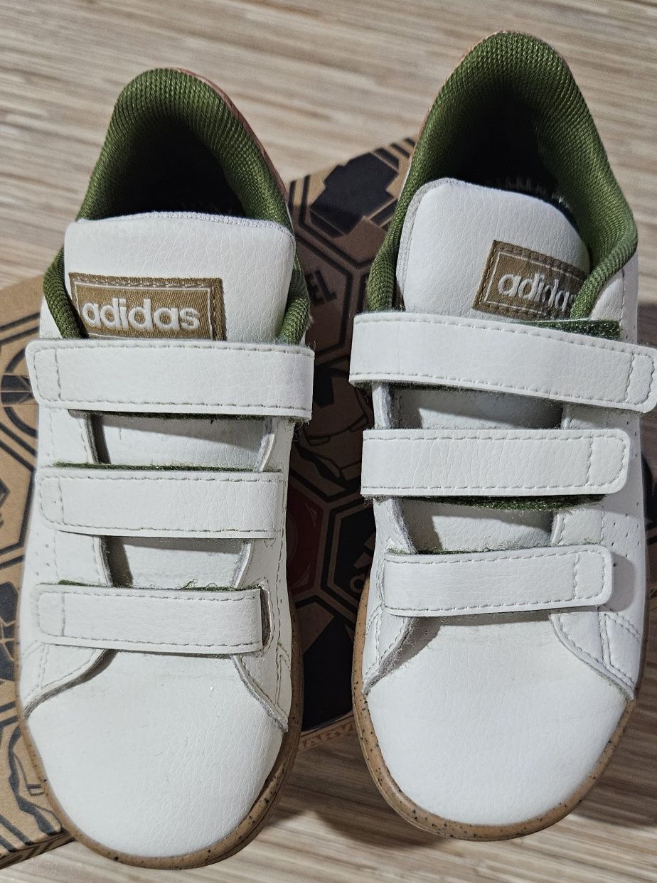 Детски сникърси Adidas
