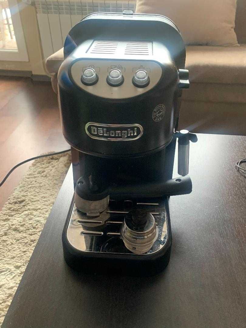 Кафемашина DeLonghi EC 251.B