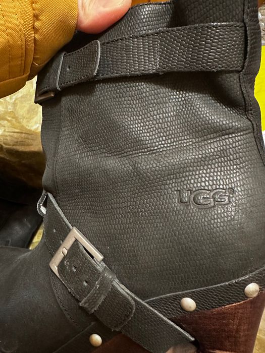 Боти UGG на платформа