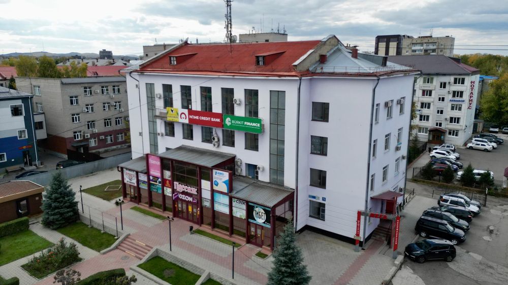 Продаётся многофункциональный комплекс Пассаж