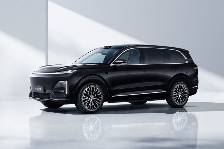 Deepal S09 hybrid 2025