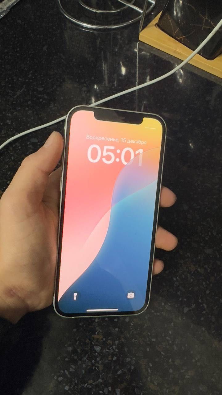 iPhone 12 128gb 76 batarya