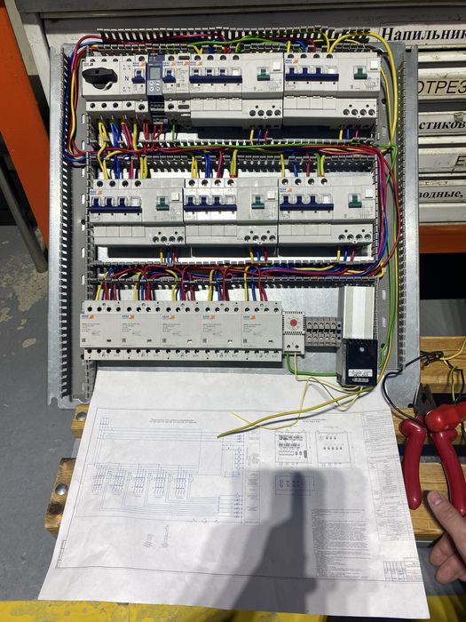 Услуги профессионального электрика