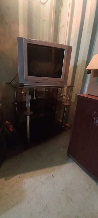 Цветной телевизор