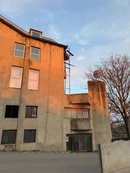 Casa de vânzare foarte spațioasă