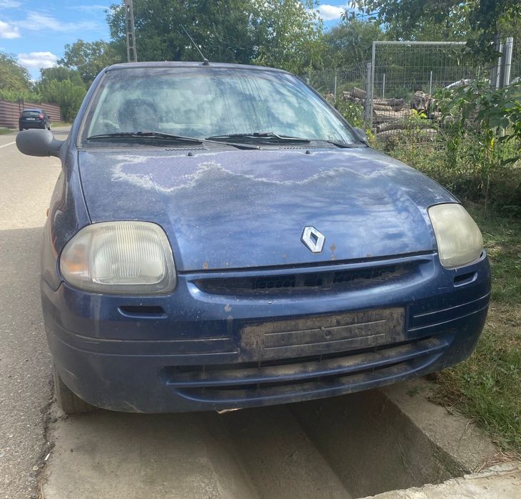 Renault Clio piese de schimb, catalizator inclus