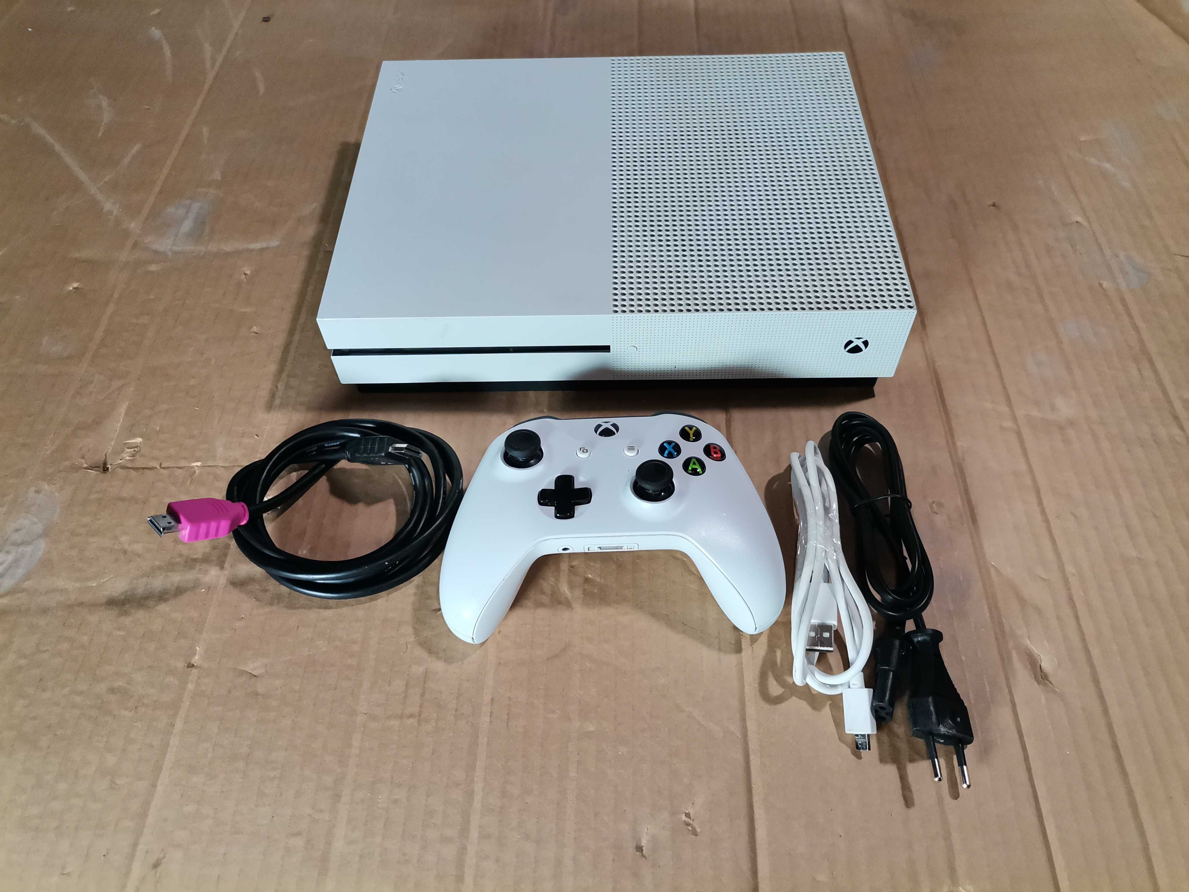 Конзола - Xbox one S