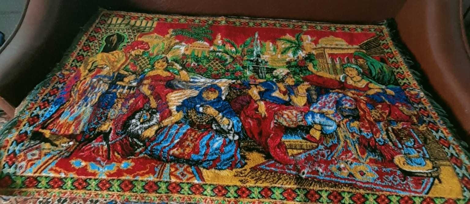 Vând carpeta persană