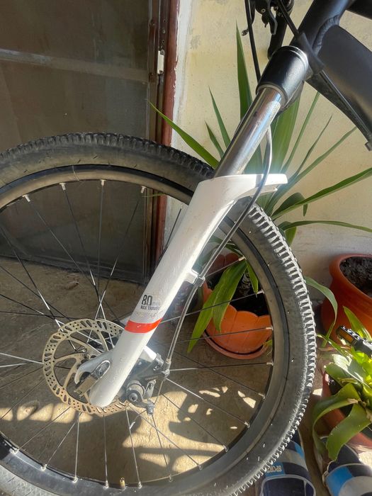 Vând bicicletă rockrider st 120