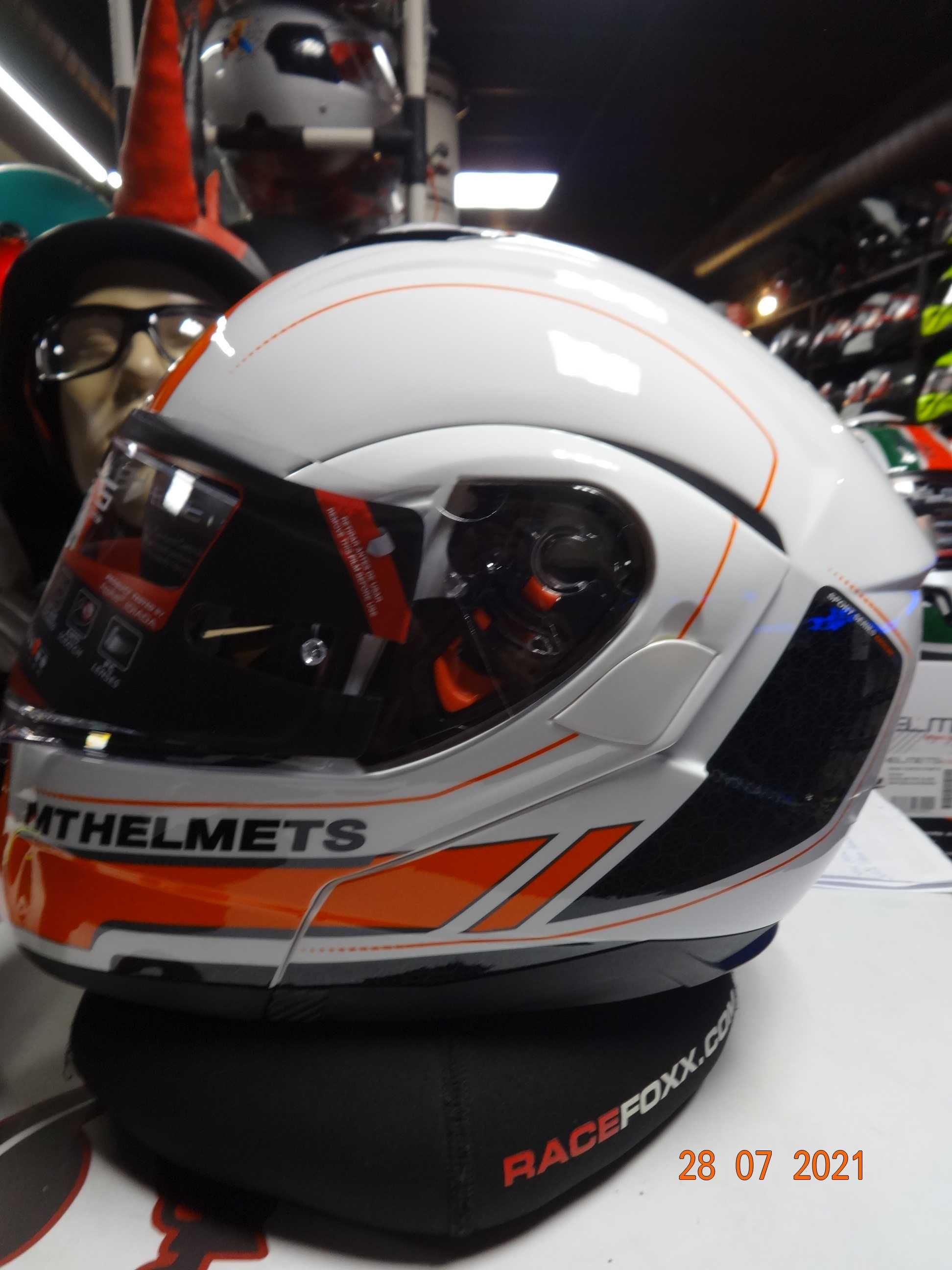 каска MT Helmets ATOM SV модуларна мото каска тъмни очила