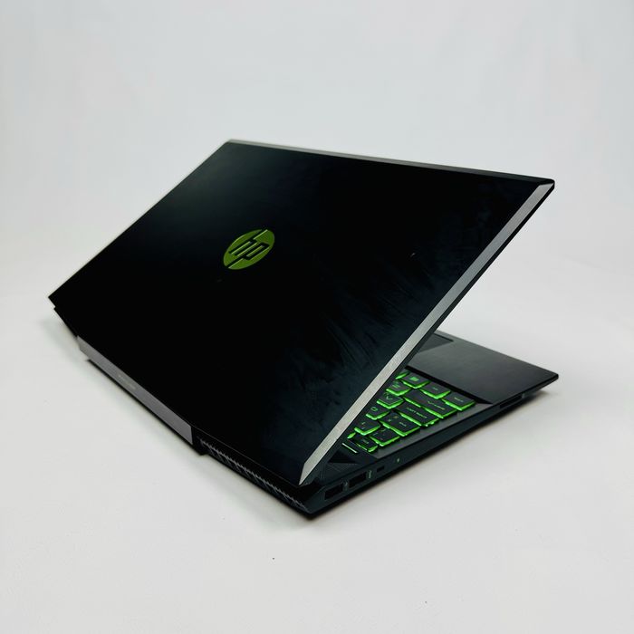 HP Pavilion 16/i7-10750H/1650 Ti/16GB 3200MHz/256GB NVMe+1TB