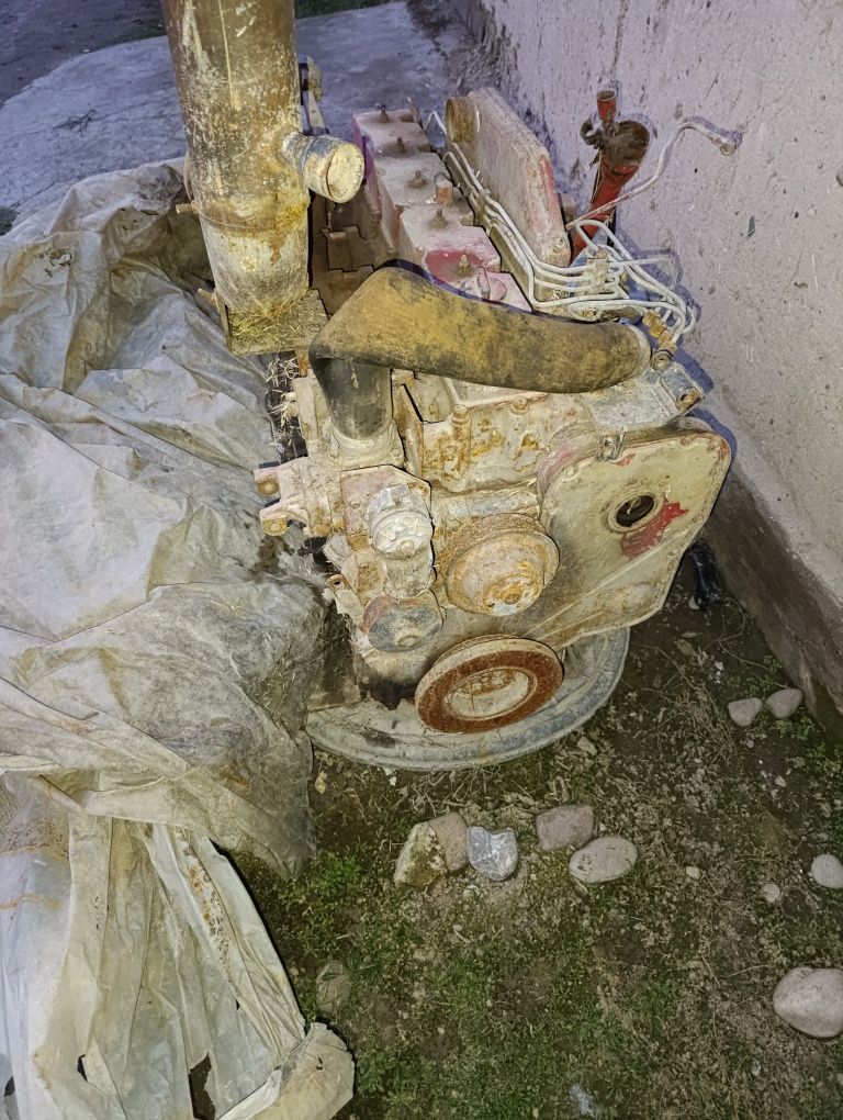 case 2366 kombayn sotiladi zapchastga